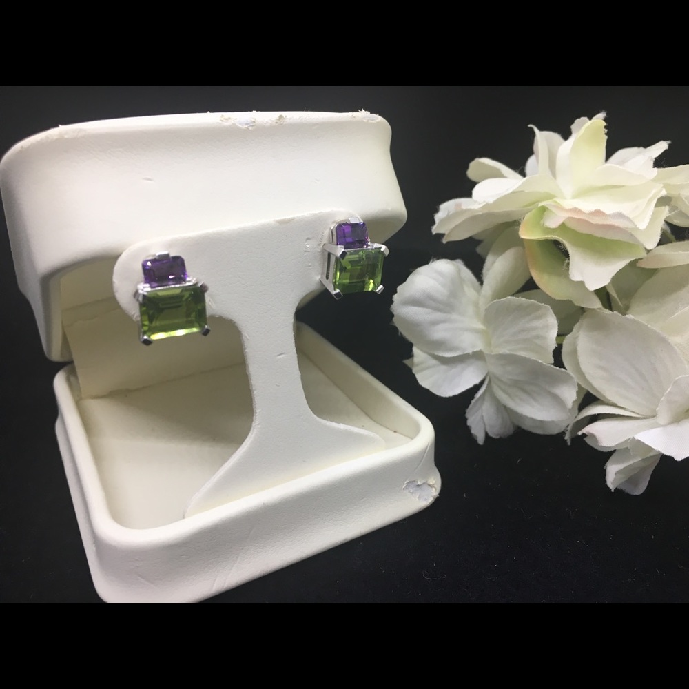 Custom Amethyst and Peridot earrings set in 14k white gold. - Picture 3 of 6